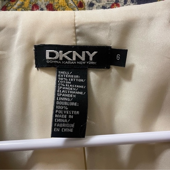 DKNY Women's Red and Cream Patterned Blazer - Picture 5 of 6